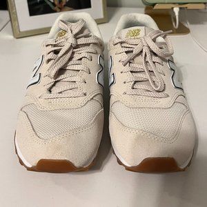 Women's New Balance 996